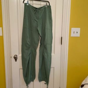 Preowned woman pants in excellent condition
